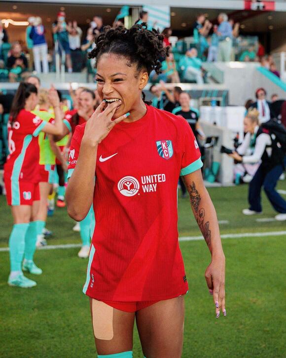 KC Current's Croix Bethune sets NWSL assists record against former team ...