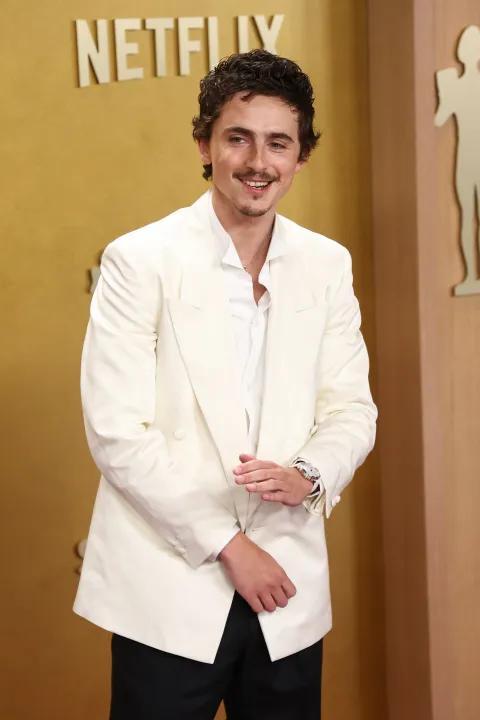 Seattle Opera trolls Timothée Chalamet with promo code offer - NewsBreak