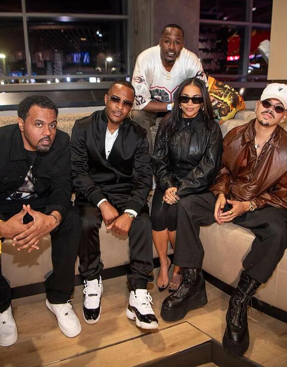 We Know That Ain't Who We Think It Is! T.I. Reunites With 'ATL' Cast ...