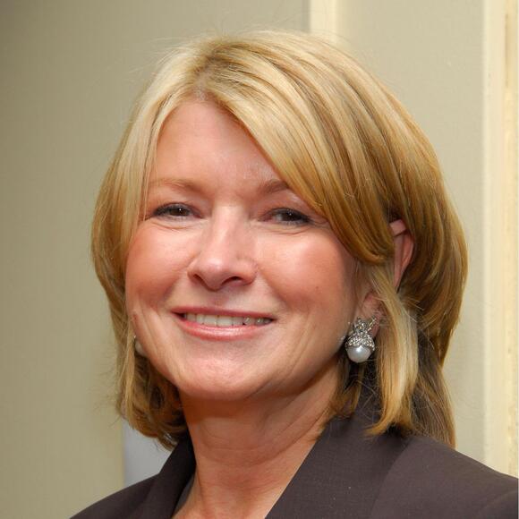 Martha Stewart, 85, Shows Off Her 22-Lb Weight Loss After Doing Pilates ...