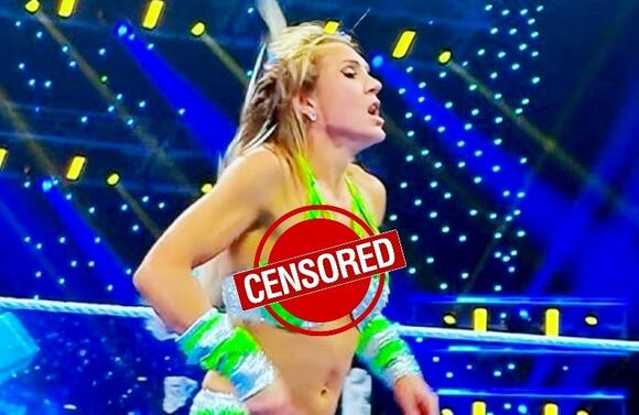 Charlotte Flair Acknowledges Her SmackDown Wardrobe Mishap - NewsBreak