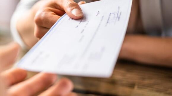 The FTC is mailing more than 1 million refund checks to customers of ...