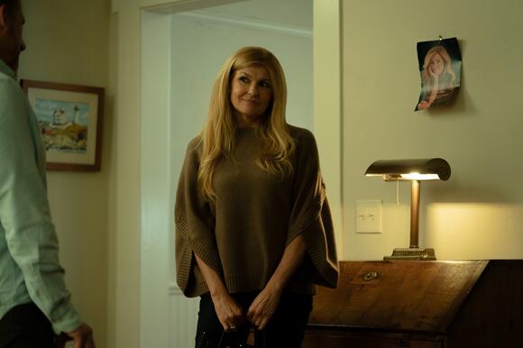 ‘Phony’: Everything We Know About Hulu’s Twisted New Mystery Series ...