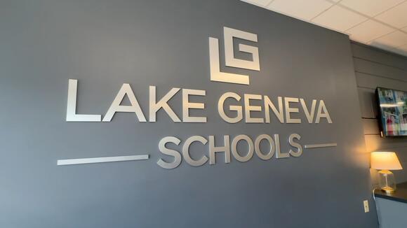 Lake Geneva Schools superintendent explains plan to dissolve elementary ...