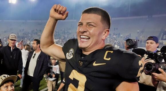 Diego Pavia Posts Vulgar “Immature” Message on Instagram After Losing Out On Heisman Trophy [PHOTO] - NewsBreak