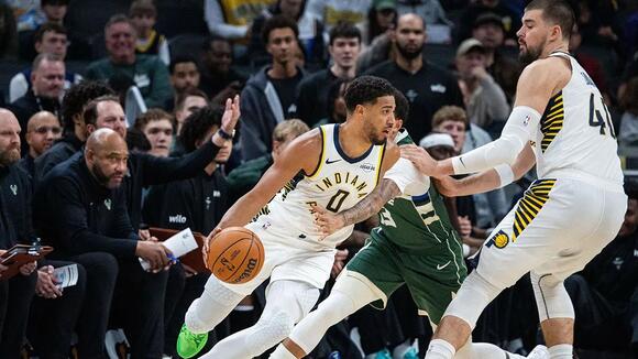 Watch Tyrese Haliburton elevate for 1st Pacers bucket in 468 days