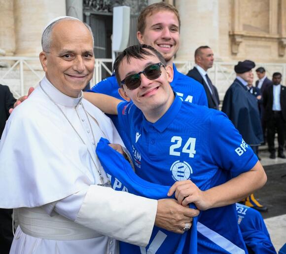 ‘Thank You for the Support of Your Prayers’ -- Pope Leo XIV Needs No Further Cancer Treatment, Gemelli Doctors Say
