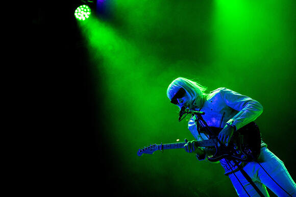 Drab Majesty posts (another) statement apologizing for tweets - NewsBreak
