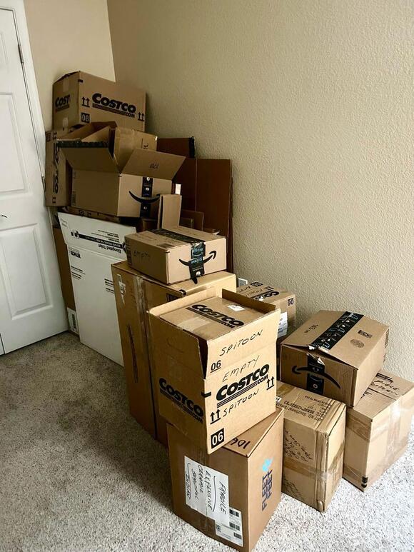 🎁 Free Moving Boxes and Packing Supplies in Green Valley - NewsBreak