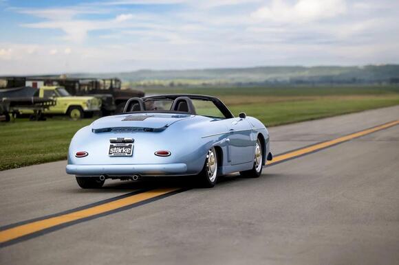 Speedster Gen 2: A Modern Porsche 718 Reimagined in the Retro Style of ...