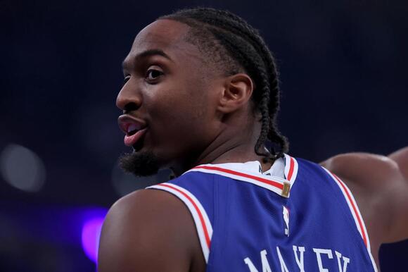 Sixers’ LeBron James, Jaylen Brown give thoughts on Tyrese Maxey