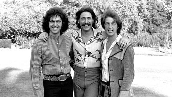 On the Charts 55 Years Ago, Three Dog Night Was on a 6-Week Run at No ...