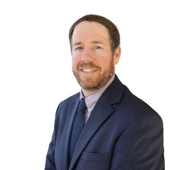 People News and Notes Hardy promoted to be school system's chief