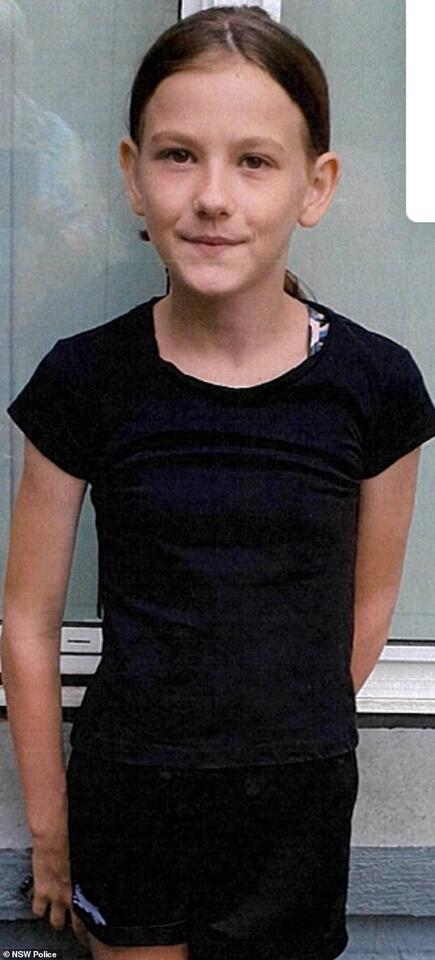 Desperate search for a 12-year-old girl who disappeared in her school ...