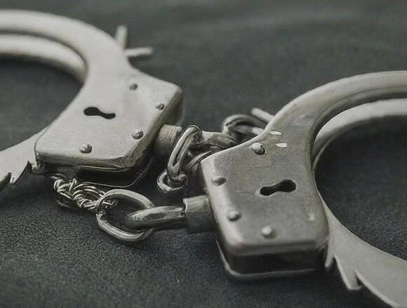 Florida Man Who Was Busted At Maine Border Pleads Guilty To Human ...