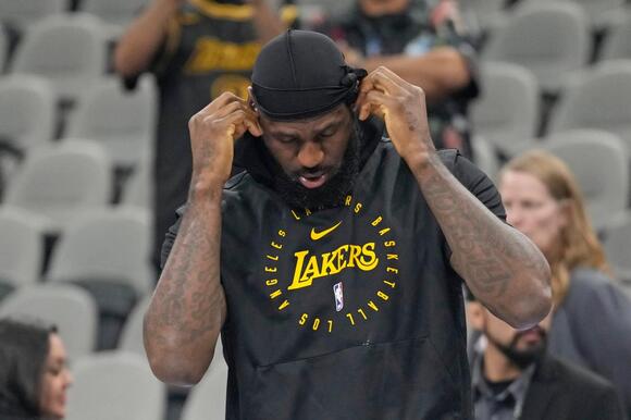 LeBron James' Legal Team Cracks Down on Insane AI Videos of Lakers  Superstar, Forcing Instagram Bans - NewsBreak