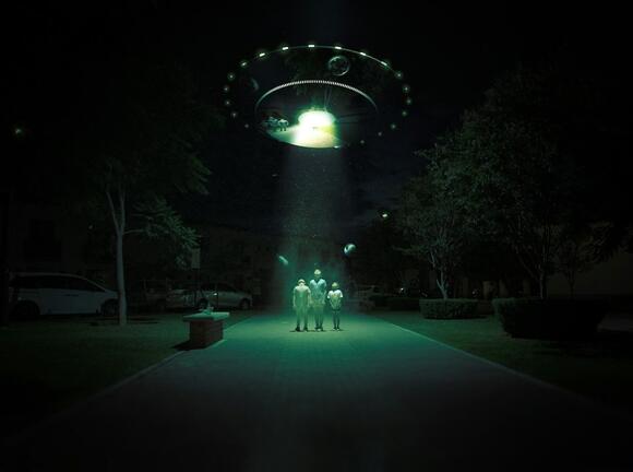 Avi Loeb Calls Viral ‘Aliens in 16 Days’ Claim a Lie. Here’s What He ...