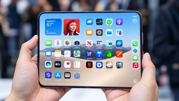 Here's How Your Favorite Apps Actually Look on the Massive iPhone Duo Screen