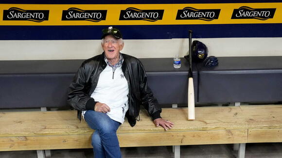 Bob Uecker's family says he would be ‘incredibly proud’ of these World Series-bound Brewers
