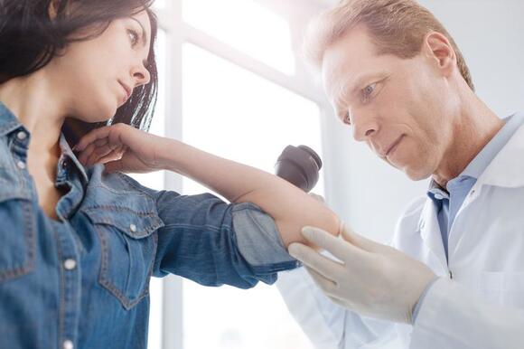Possible warning signs of common health problems that are easy to ...