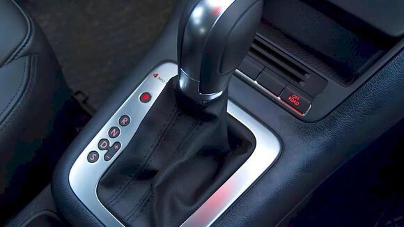 Most Drivers Don’t Actually Know What N on an Automatic Transmission Is ...