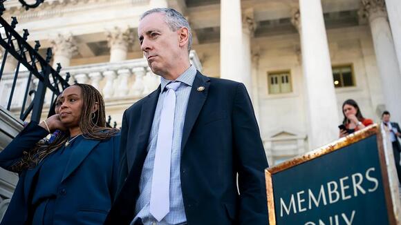 GOP Rep. Fitzpatrick vows to hold any US officials who limited Starshield ‘fully accountable’