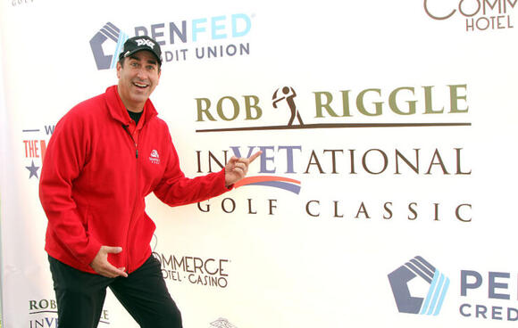 Comedian Rob Riggle Spent Over 20 Years In the US Marine Corps: 'It ...