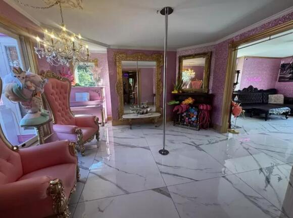 20 Unique & Unusual Midwest Homes You Can Rent on Airbnb [GALLERY ...