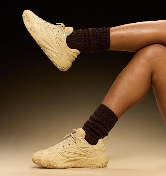 Darius Acuff Jr. Is Getting a Reebok Signature Shoe - NewsBreak
