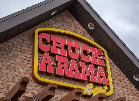 5 Chain Restaurants With the Best Beef Stroganoff, According to Chefs ...
