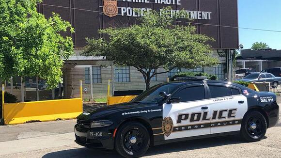 ‘Innocent bystander’ dies in downtown Terre Haute shooting, police say ...