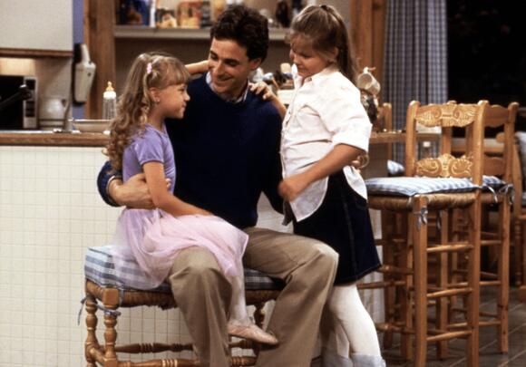 Jodie Sweetin Brings Back Stephanie Tanner’s “How Rude!” 30 Years After ...