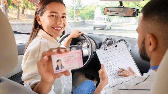 ‘They’re scared’: New study reveals why Gen-Z doesn’t want their driver ...