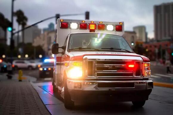 911 Outages Hit Multiple Cities in California - NewsBreak