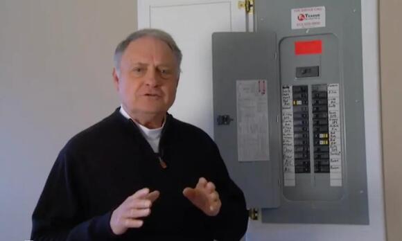 Toby Tobin, Kansas City home and garden expert & radio host on KMBZ ...