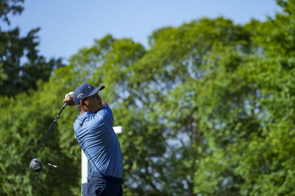 Viral Golf Sensation Si Woo Kim Caught On Video Smoking Cigarette On The  Course At Quail Hollow During Round One Of The PGA Championship