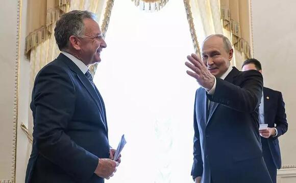 Putin ready for trilateral talks as US diesel deal set to kick in ...