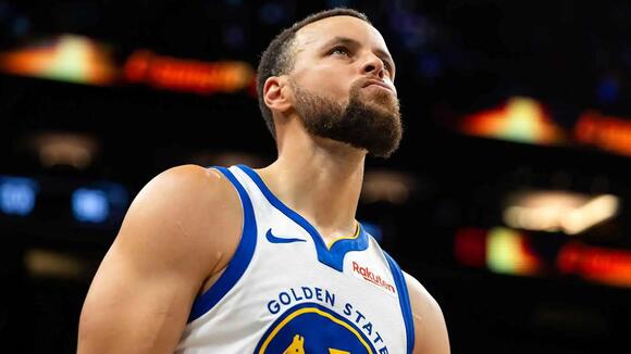 Stephen Curry is available to play for Warriors against the Lakers to open season
