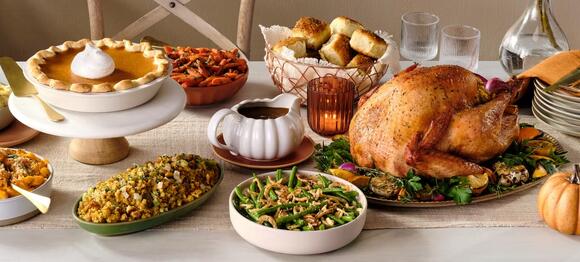 15 Places You Can Buy Thanksgiving Dinner for a Less Stressful Holiday ...
