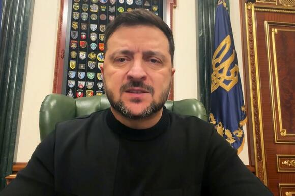 Zelensky reveals US-Ukraine plan to end Russian war, key questions ...