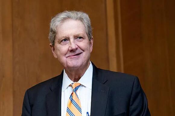 Senator John Kennedy tangles with Trump's Commerce Secretary over tariff logic - NewsBreak