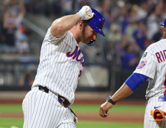 Pete Alonso makes history as he belts 253rd career home run to break Mets'  all-time record - NewsBreak