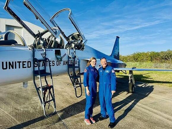 Inside the thrilling 'Top Gun' flights piloted by NASA Chief Jared ...