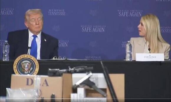 Moment Donald Trump appears to fall asleep during Memphis briefing ...