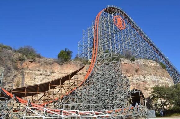 Tormenta Rampaging Run: Six Flags' Record-Breaking Coaster Details ...