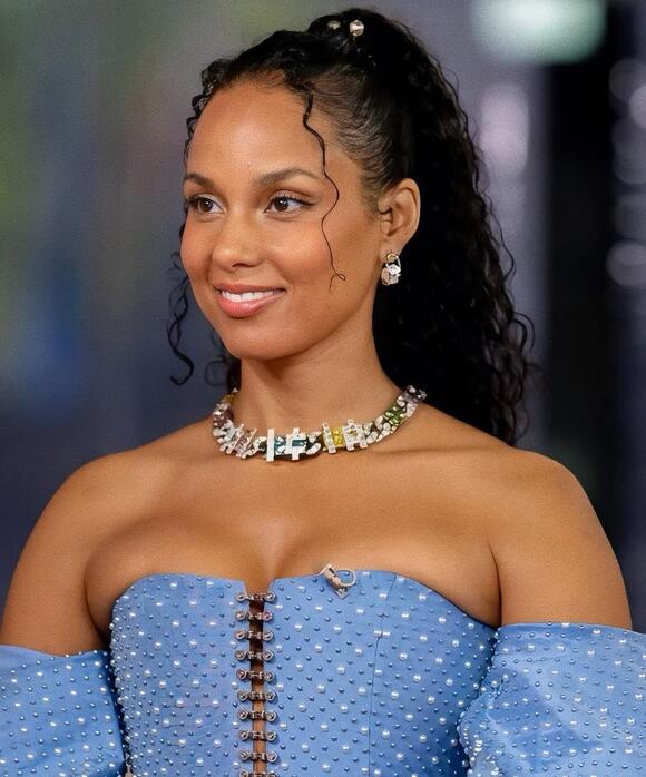 Alicia Keys Net Worth (2025): Pop Icon's Fortune Revealed - NewsBreak