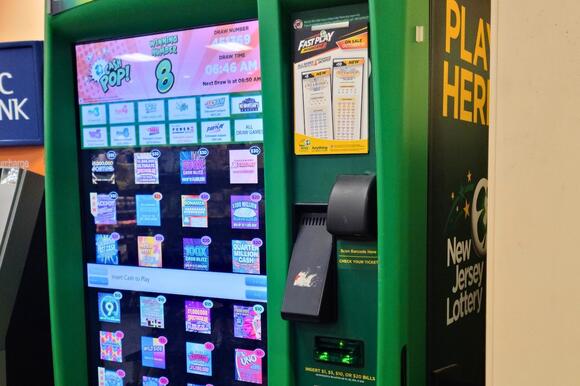 South River convenience store sells $1.997M winning lottery ticket ...