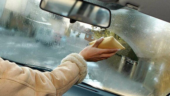 Why Your Windshield Gets a Greasy Film Inside — and the Right Way to ...