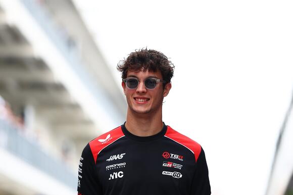 George Russell confused by lack of pace at F1 US GP despite upgraded ...