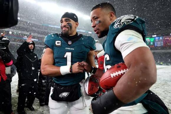 Jalen Hurts and Saquon Barkley’s squat records compared as Eagles duo ...